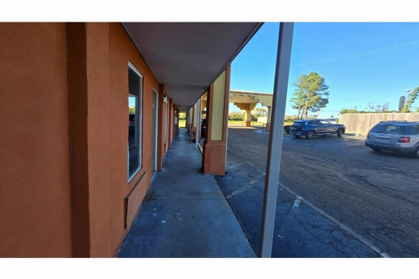 Diamond Inn Motel image 7